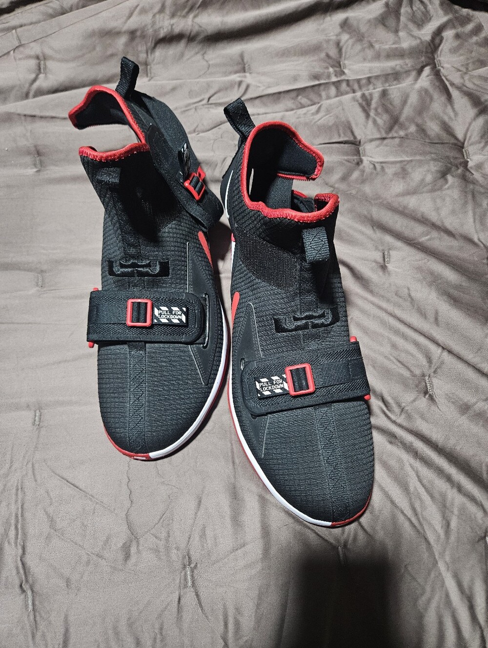 Nike LeBron Soldier 13 XIII SFG Black University